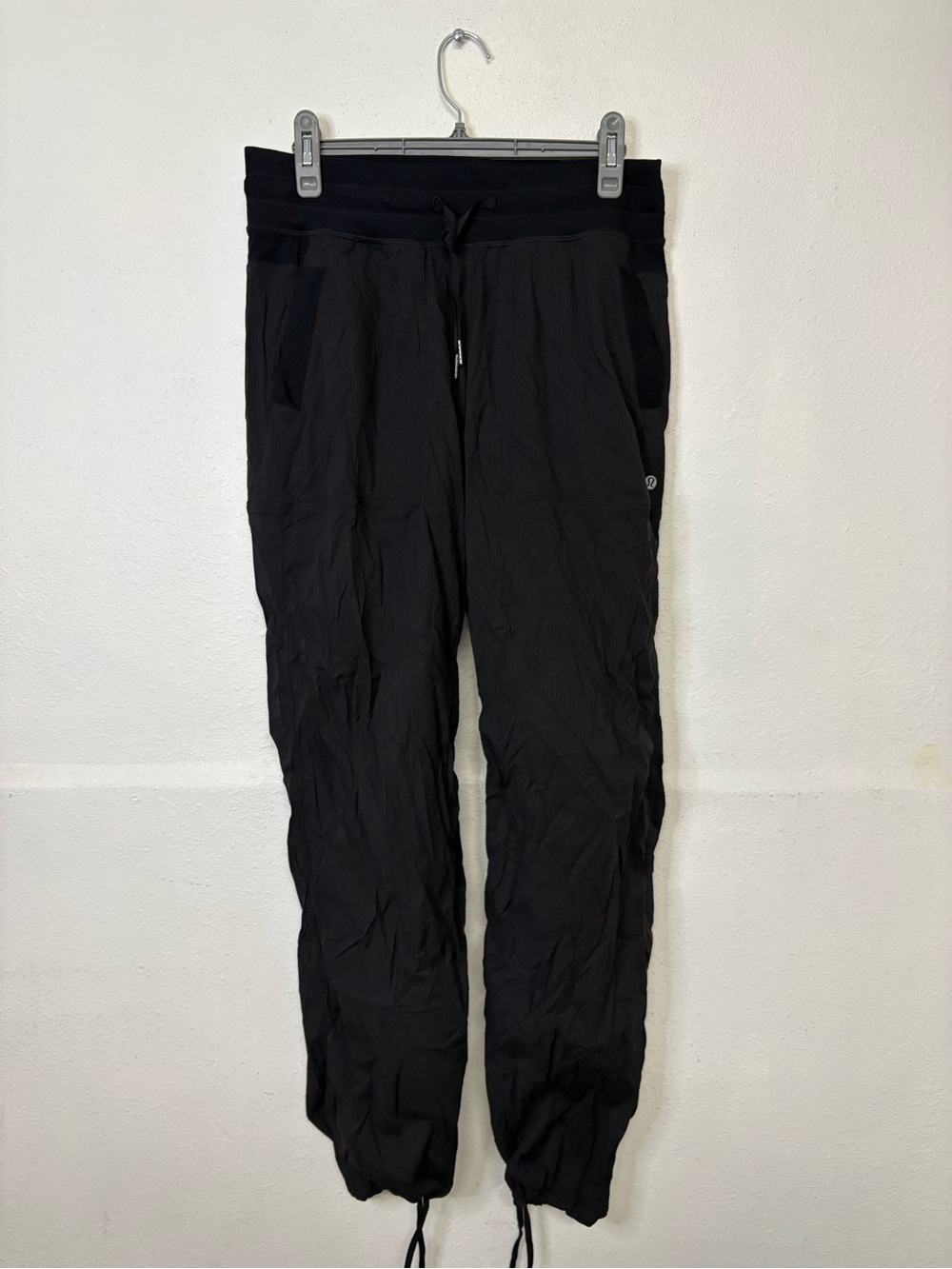 LULUEMON Black Drawstring Jogger Pants